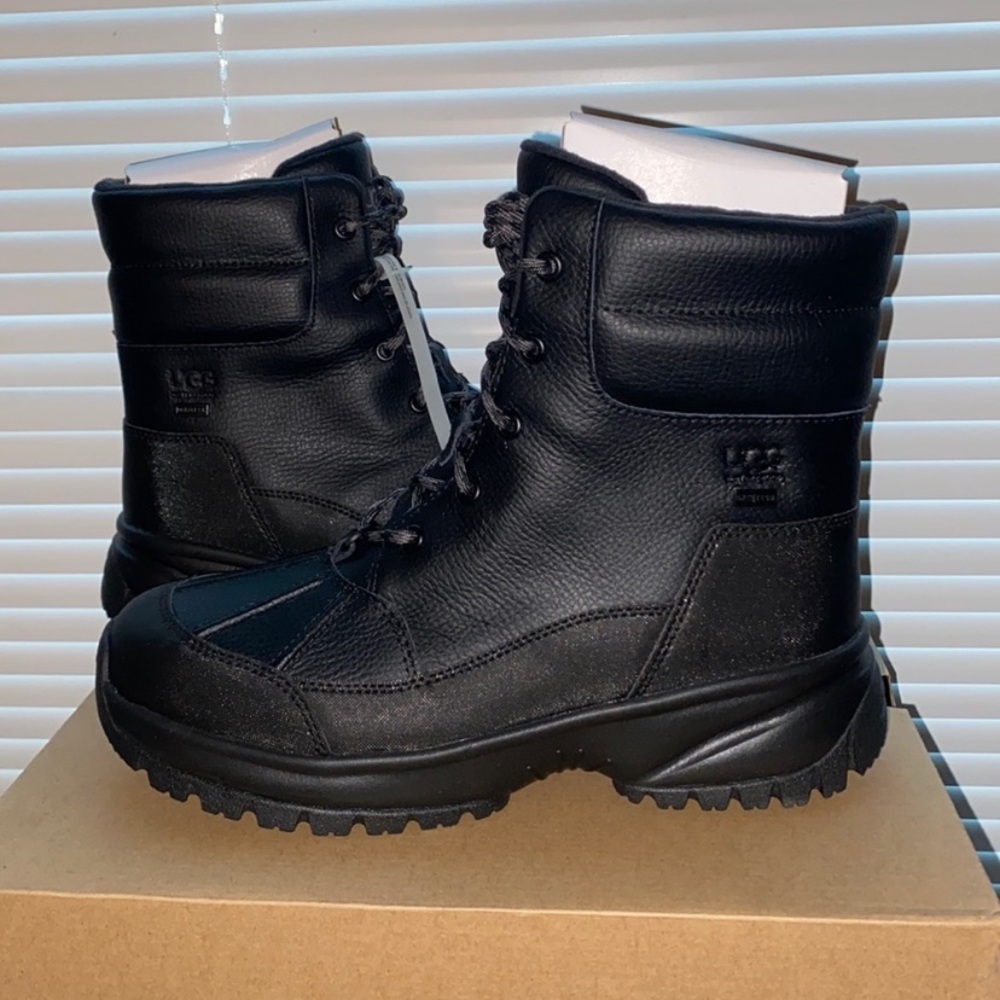 Brand new In box Uggs